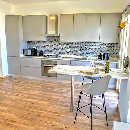 Vuel Sea View House -10 Minutes From The Airport Fiumicino Appartement Buitenkant foto