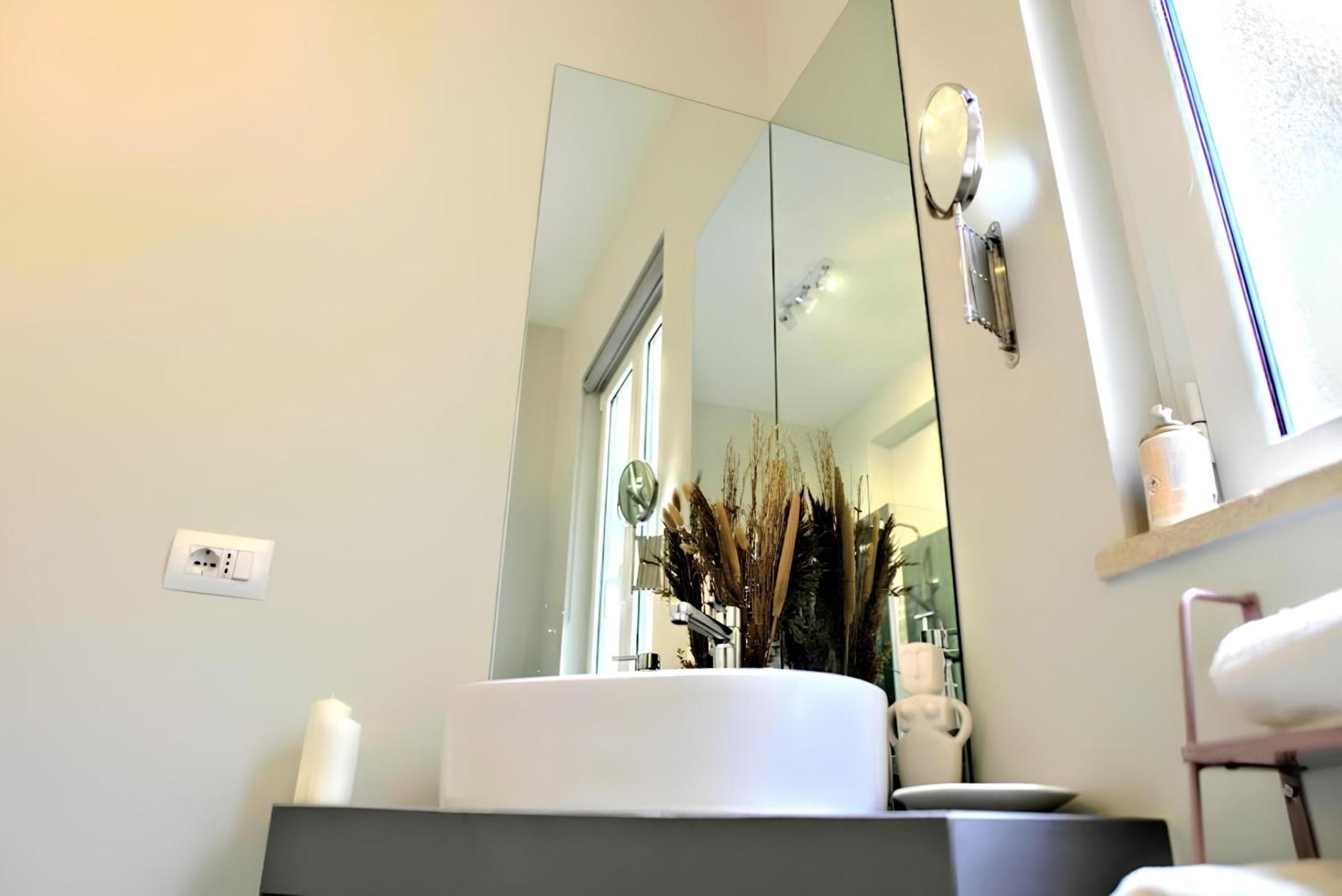 Vuel Sea View House -10 Minutes From The Airport *